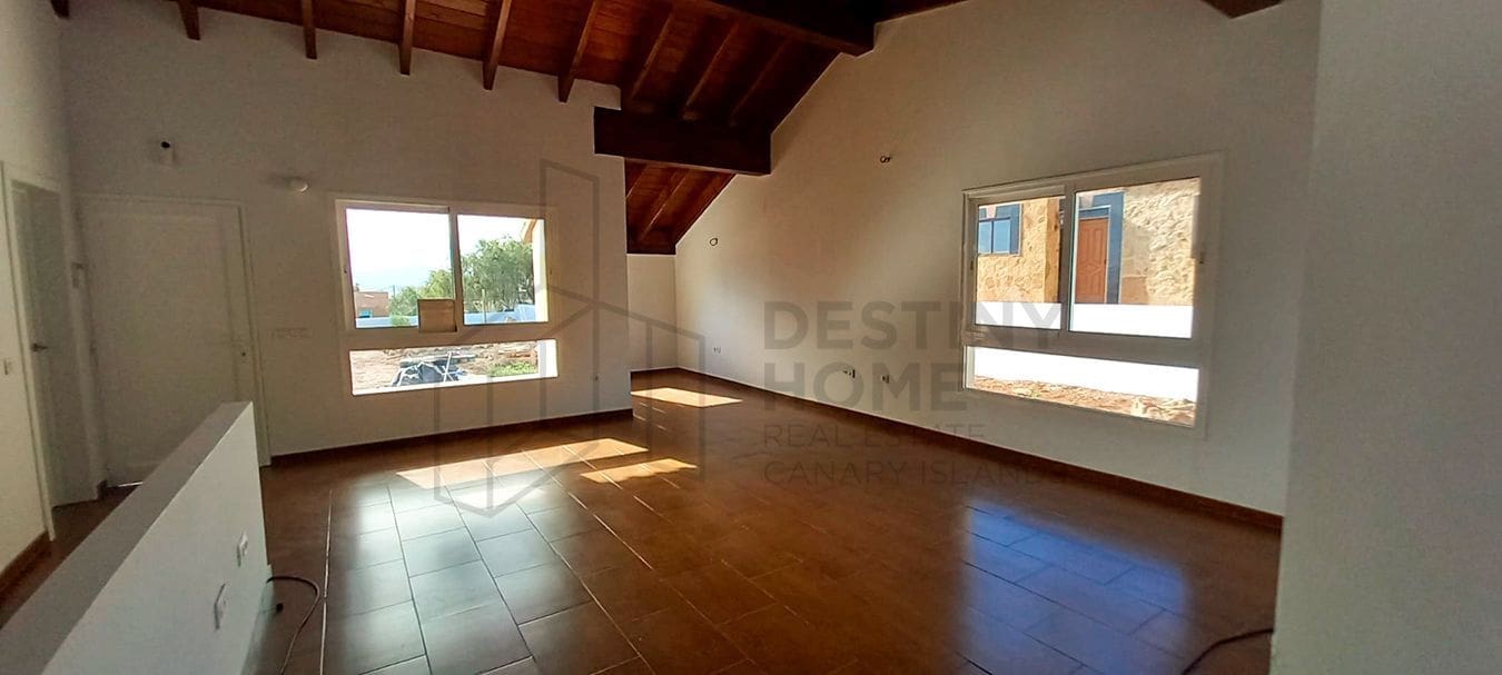 3 soveværelse Villa til salg i Triquivijate med garage - € 310.000 (Ref: 8707616)