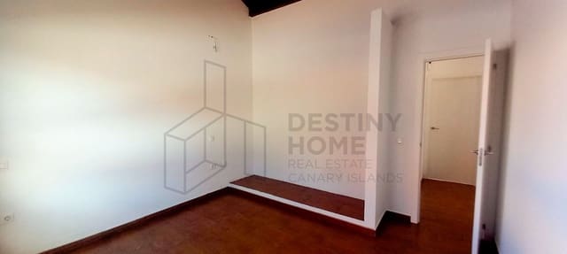 3 soveværelse Villa til salg i Triquivijate, Antigua med garage - € 310.000 (Ref: 8707616)