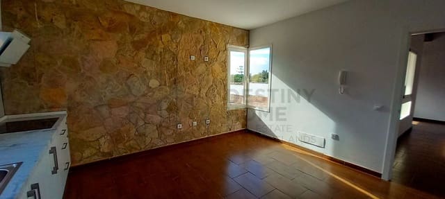 3 soveværelse Villa til salg i Triquivijate, Antigua med garage - € 310.000 (Ref: 8707616)