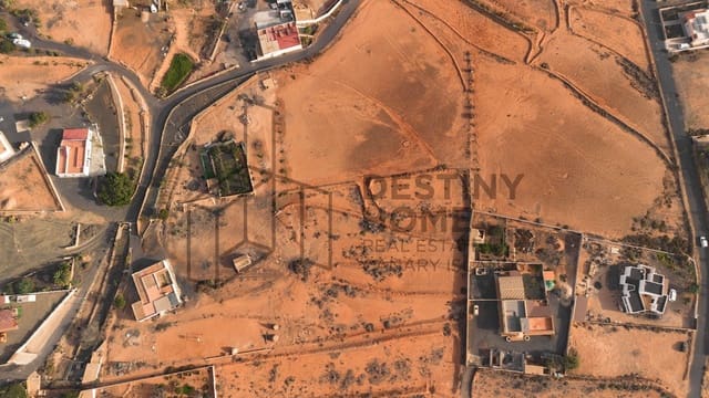 Terreno Não Urbanizado para venda em La Asomada, Puerto del Rosario - 350 000 € (Ref: 8714529)