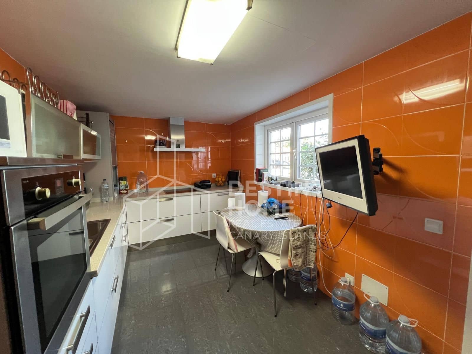 3 soveværelse Byhus til salg i Puerto del Rosario - € 330.000 (Ref: 8812140)