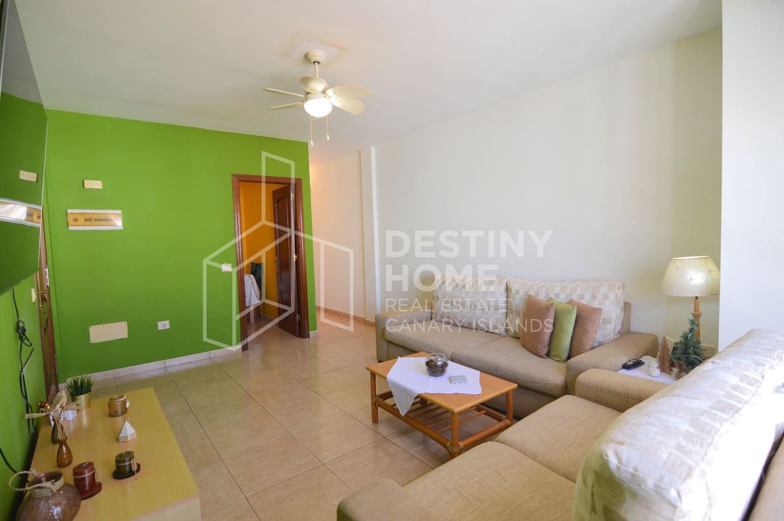 2 slaapkamer Appartement te koop in Puerto del Rosario - € 140.000 (Ref: 8851306)