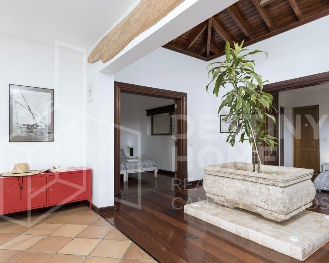 5 quarto Moradia para venda em Parque Holandes com piscina garagem - 950 000 € (Ref: 8879394)