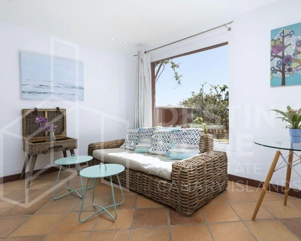 5 soveværelse Villa til salg i Parque Holandés, La Oliva med swimmingpool garage - € 950.000 (Ref: 8879394)