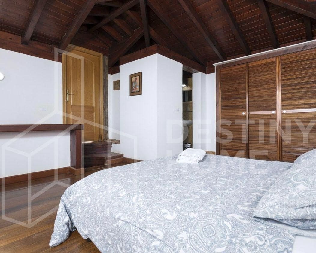 5 quarto Moradia para venda em Parque Holandes com piscina garagem - 950 000 € (Ref: 8879394)