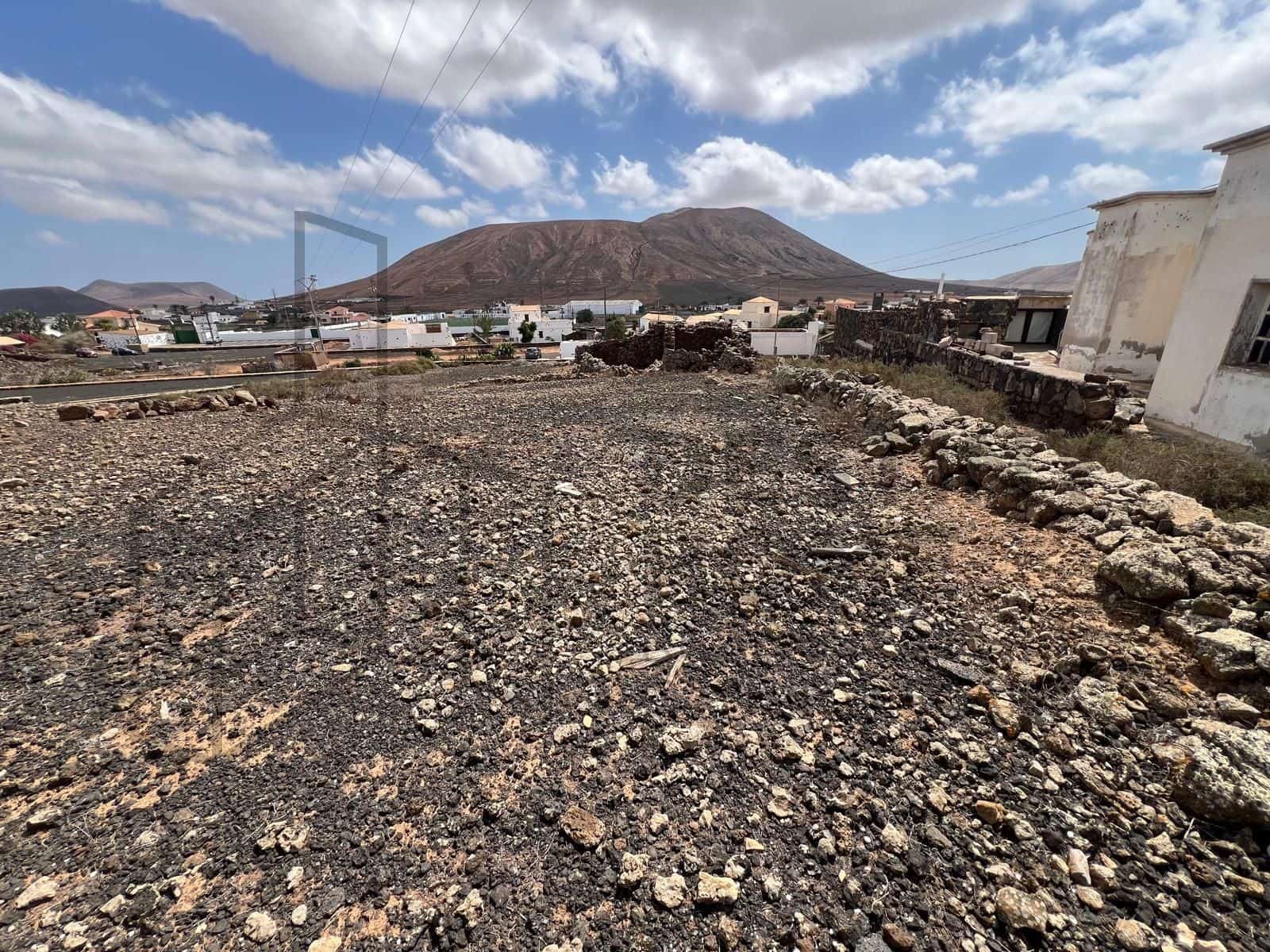 Terre non Aménagée à vendre à Villaverde - 159 000 € (Ref: 8901770)