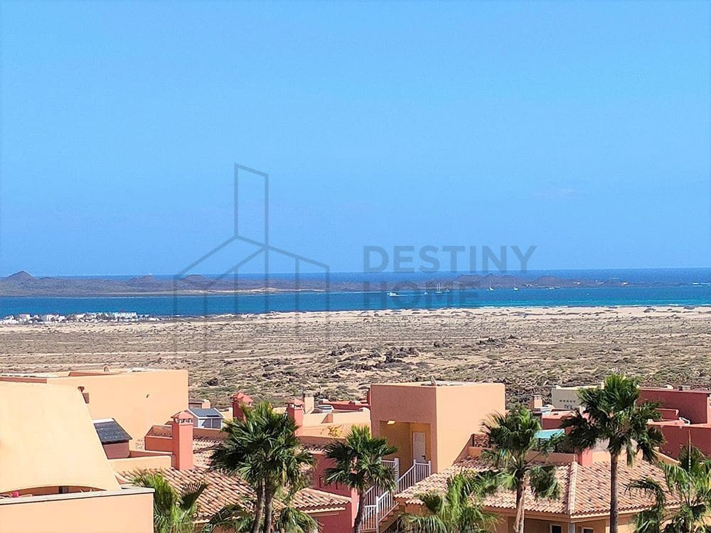 2 soveværelse Lejlighed til salg i Corralejo med swimmingpool garage - € 250.000 (Ref: 8921046)