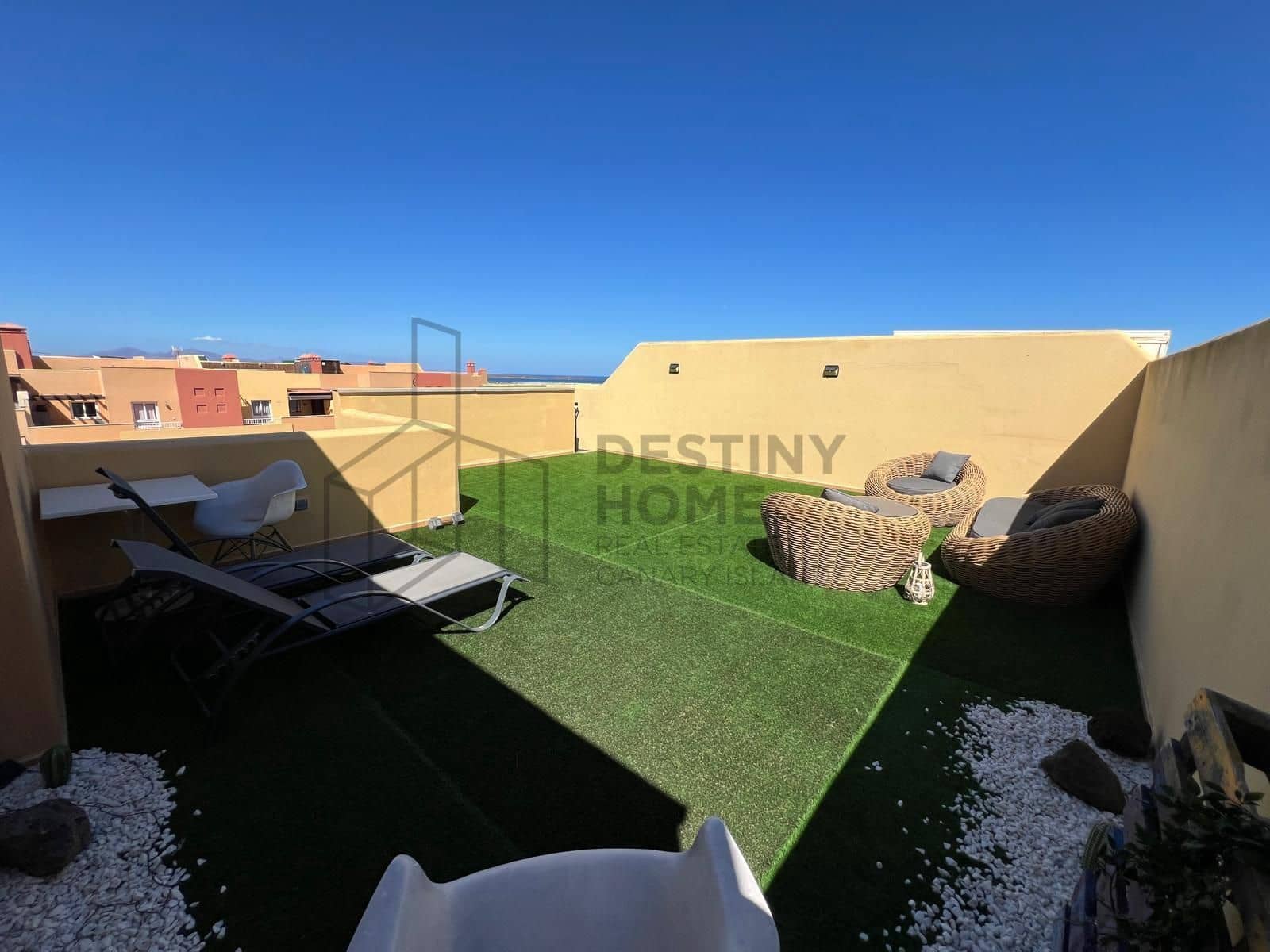 2 soveværelse Lejlighed til salg i Corralejo med swimmingpool garage - € 250.000 (Ref: 8921046)