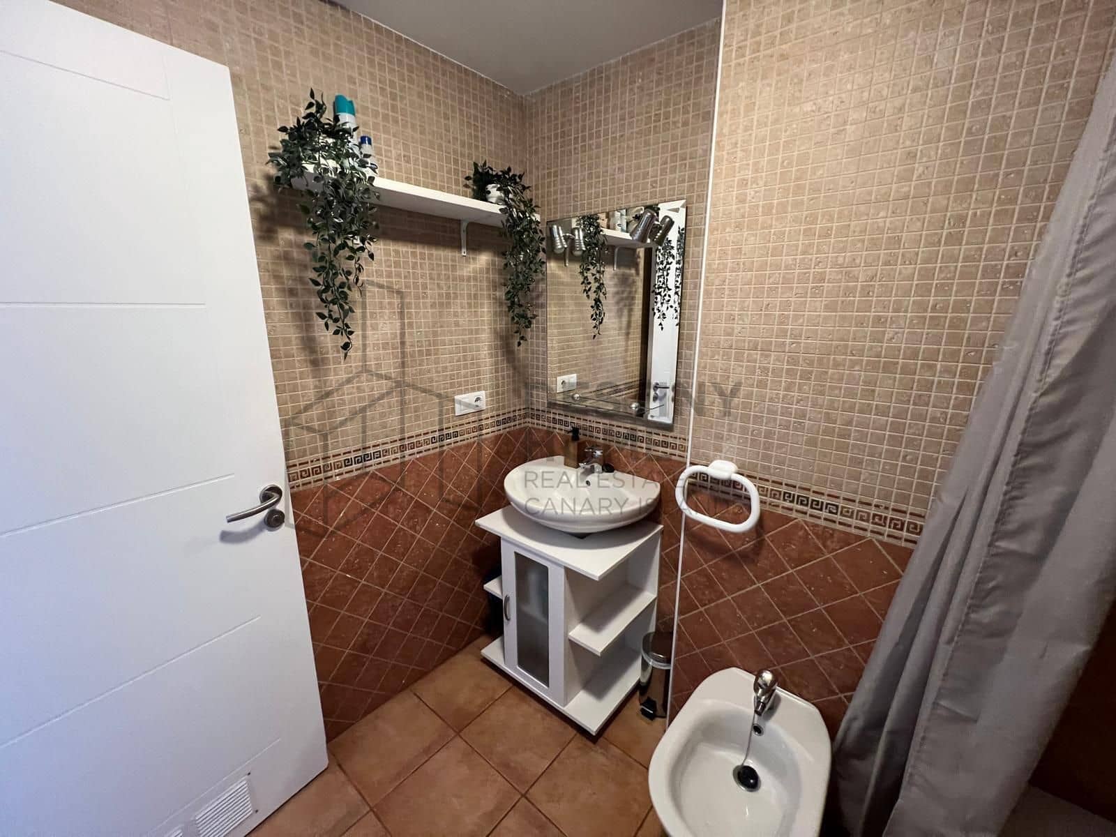 2 soveværelse Lejlighed til salg i Corralejo med swimmingpool garage - € 250.000 (Ref: 8921046)