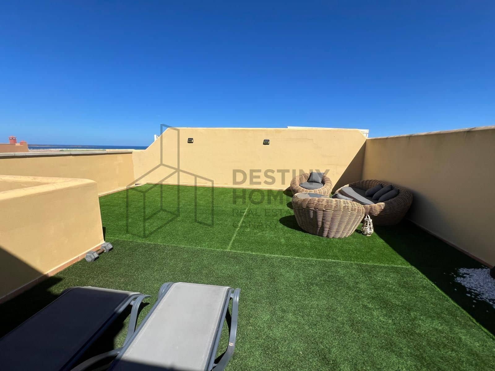 2 soveværelse Lejlighed til salg i Corralejo med swimmingpool garage - € 250.000 (Ref: 8921046)