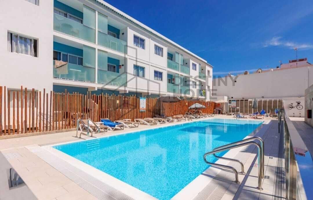 1 soverom Leilighet til salgs i Corralejo med svømmebasseng - € 260 000 (Ref: 8928330)