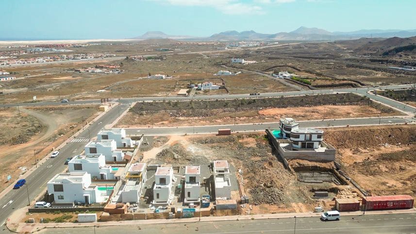 3 soverom Villa til salgs i Corralejo med svømmebasseng - € 520 000 (Ref: 8938463)