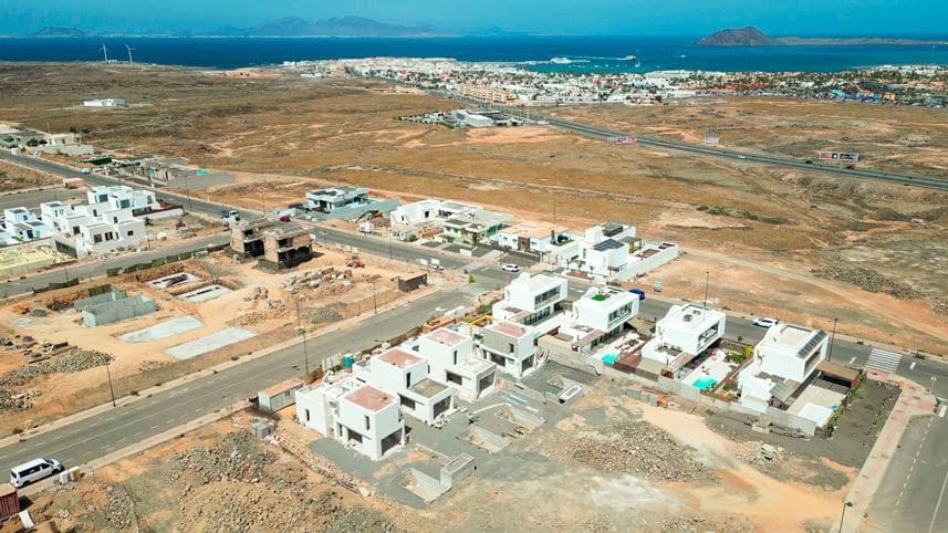 3 soverom Villa til salgs i Corralejo med svømmebasseng - € 520 000 (Ref: 8938463)