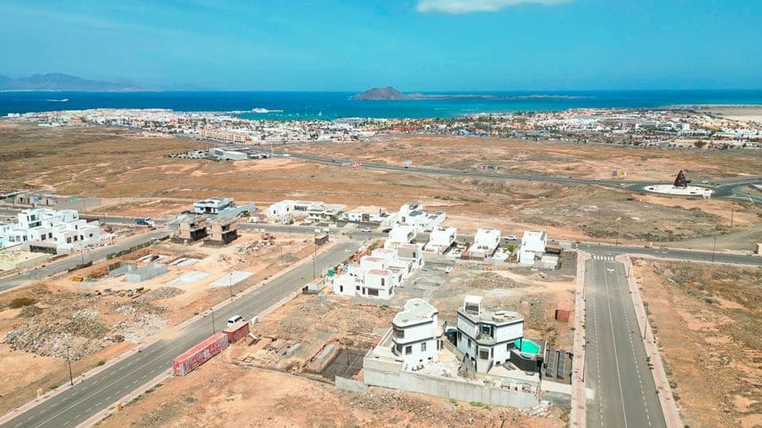 3 soverom Villa til salgs i Corralejo med svømmebasseng - € 520 000 (Ref: 8938463)