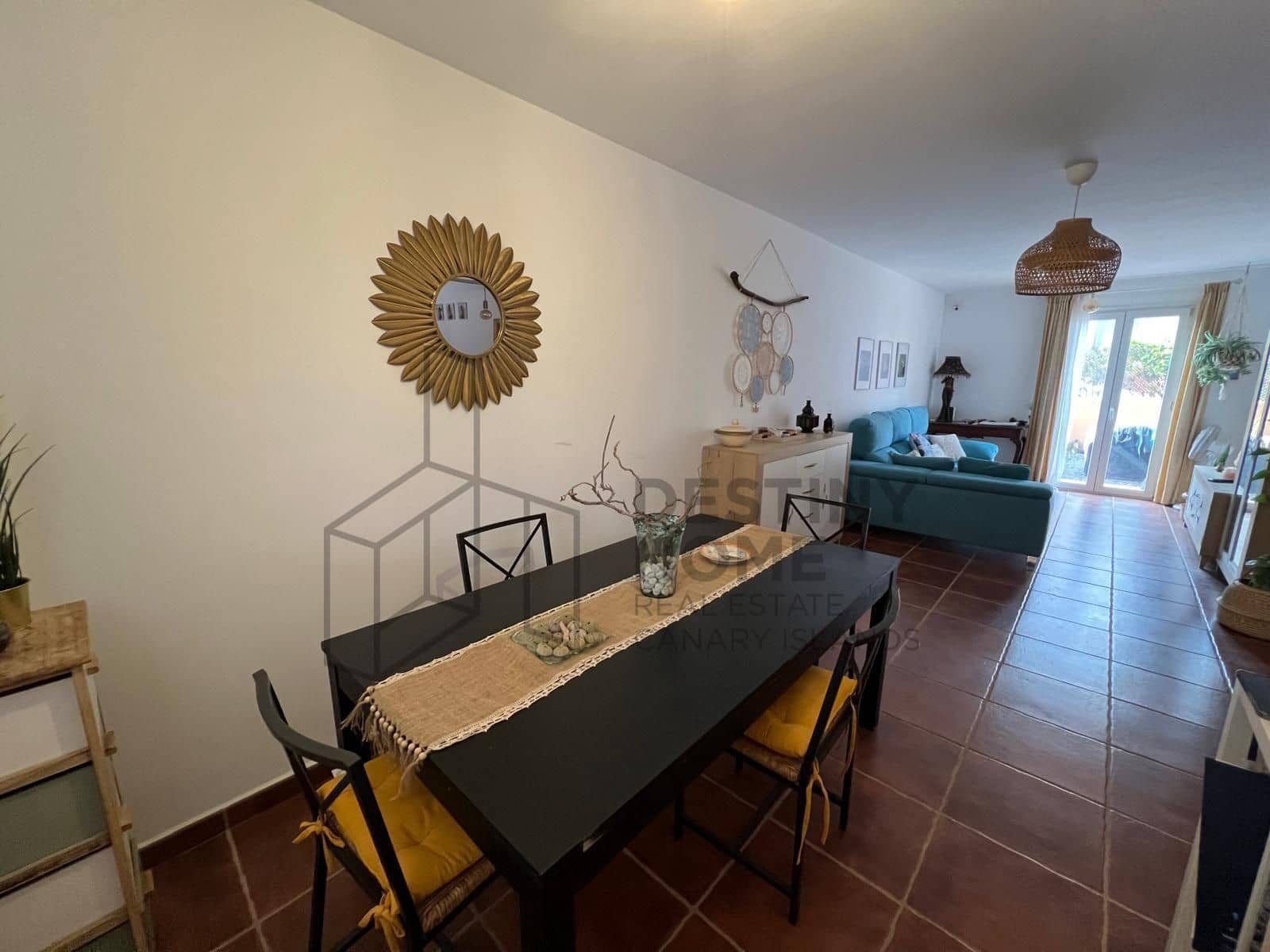 3 soveværelse Semi-Rækkehus til salg i Corralejo med swimmingpool garage - € 320.000 (Ref: 8945941)