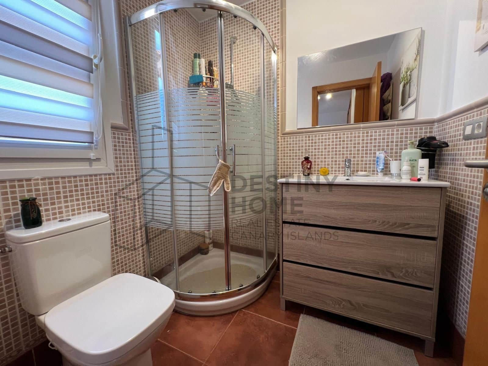 3 soveværelse Semi-Rækkehus til salg i Corralejo med swimmingpool garage - € 320.000 (Ref: 8945941)