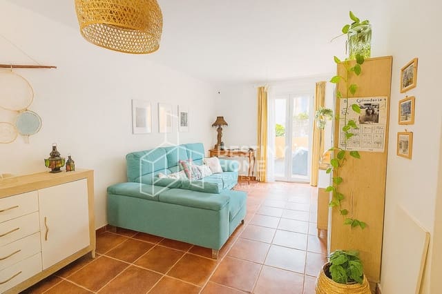 3 quarto Moradia Geminada para venda em Corralejo, La Oliva com piscina garagem - 320 000 € (Ref: 8945941)