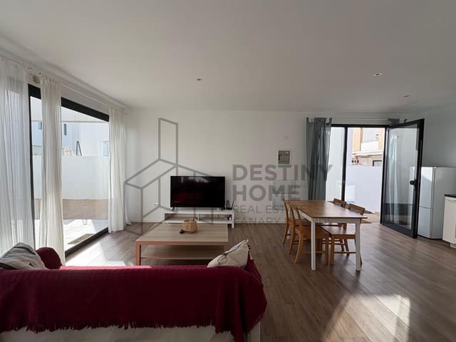 Chalet de 2 habitaciones en Corralejo, La Oliva en venta - 280.000 € (Ref: 8956899)