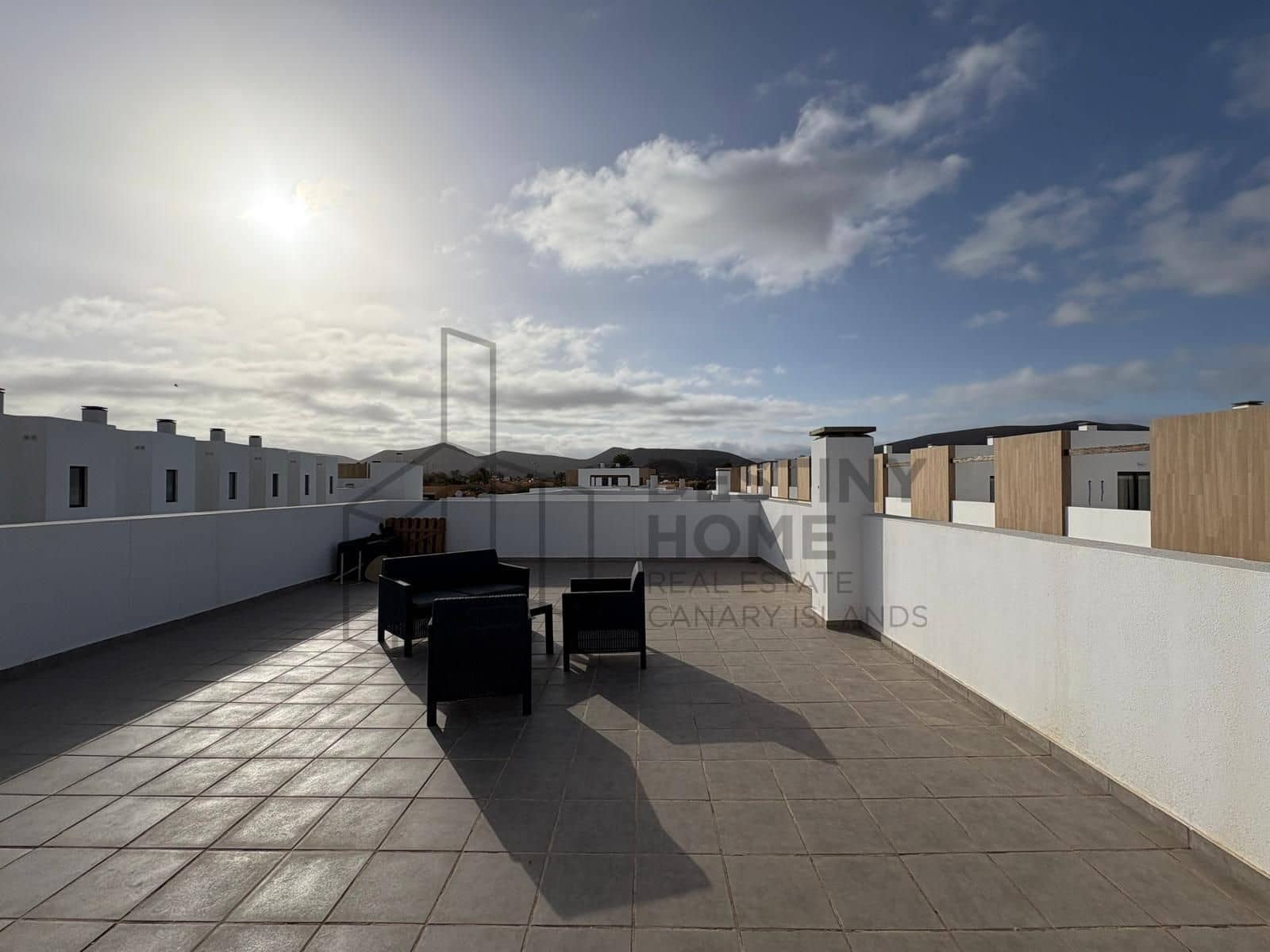2 bedroom Villa for sale in Corralejo - € 280,000 (Ref: 8956899)