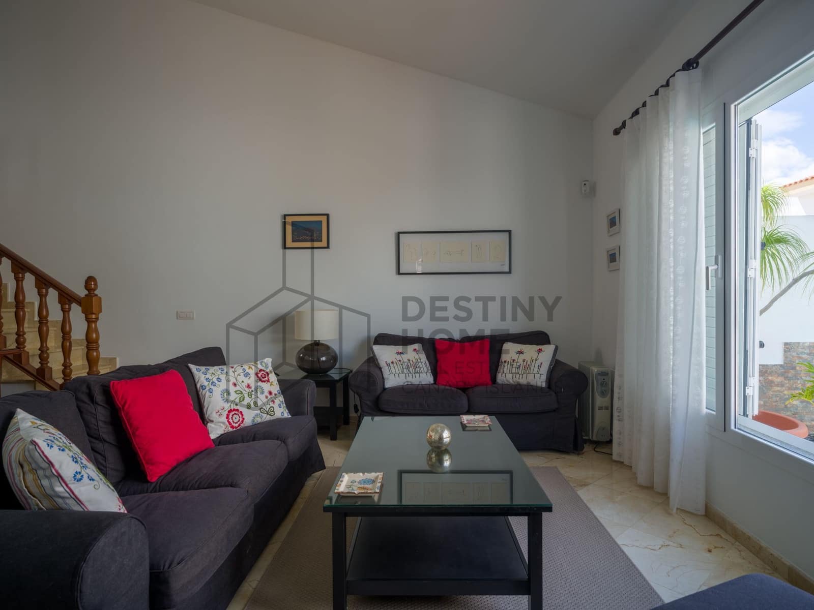 3 sypialnia Willa na sprzedaż w Corralejo z basenem - 695 000 € (Ref: 8961092)