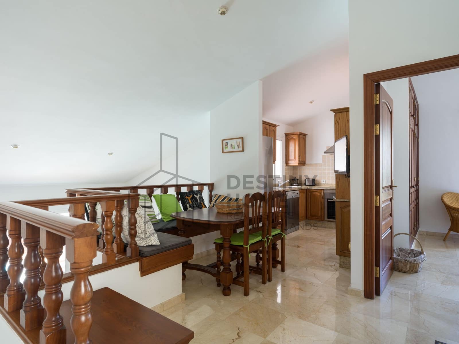 3 sypialnia Willa na sprzedaż w Corralejo z basenem - 695 000 € (Ref: 8961092)