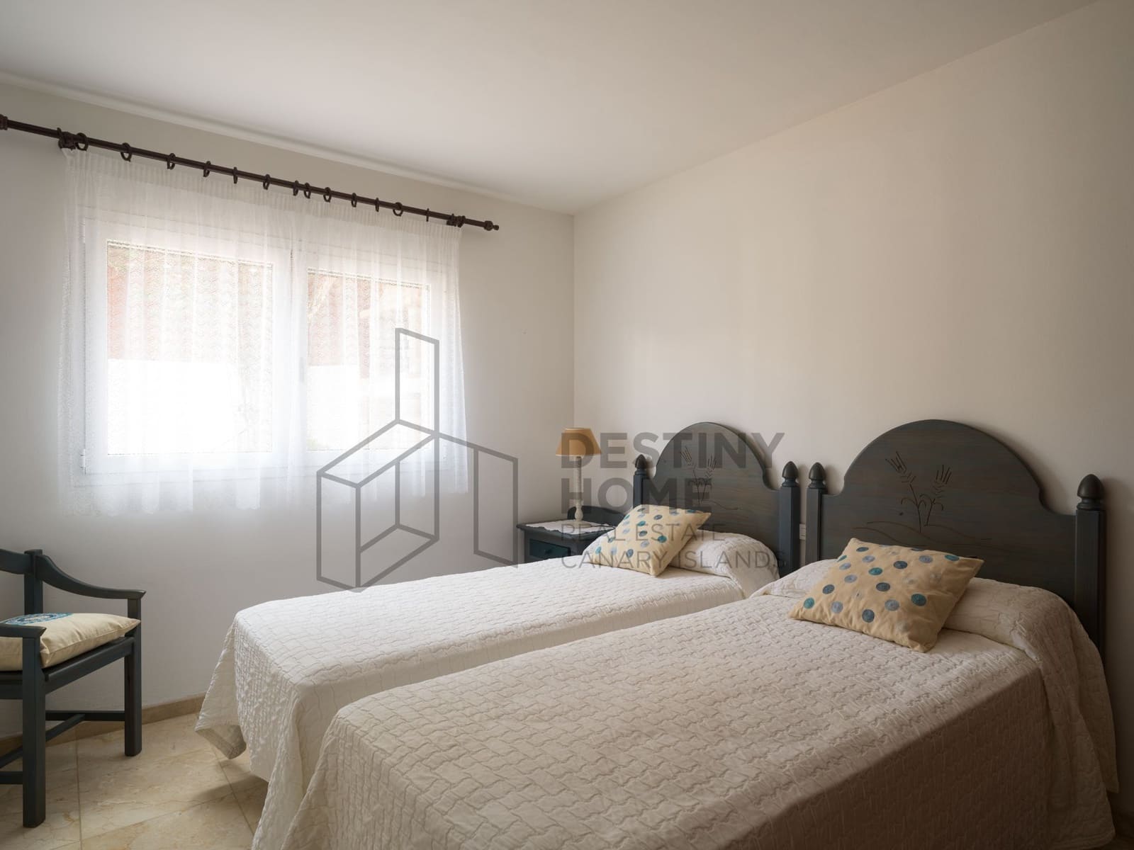 3 sypialnia Willa na sprzedaż w Corralejo z basenem - 695 000 € (Ref: 8961092)