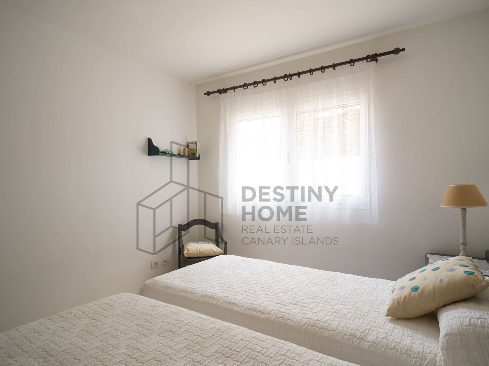 3 sypialnia Willa na sprzedaż w Corralejo z basenem - 695 000 € (Ref: 8961092)