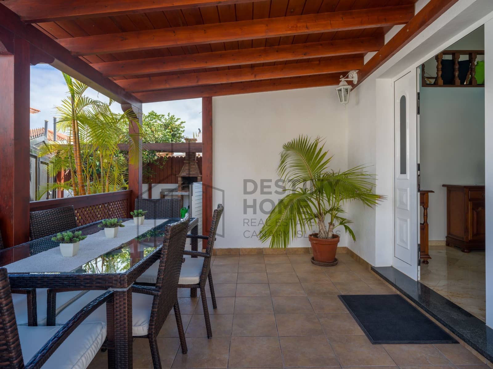 3 sypialnia Willa na sprzedaż w Corralejo z basenem - 695 000 € (Ref: 8961092)