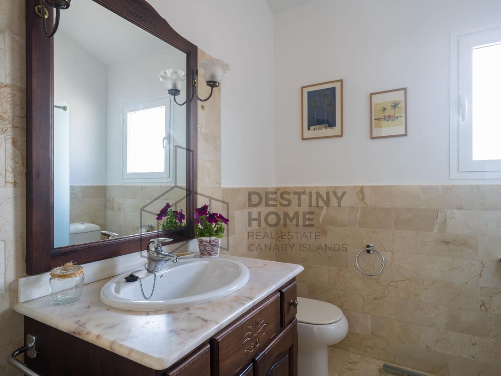 3 sypialnia Willa na sprzedaż w Corralejo z basenem - 695 000 € (Ref: 8961092)