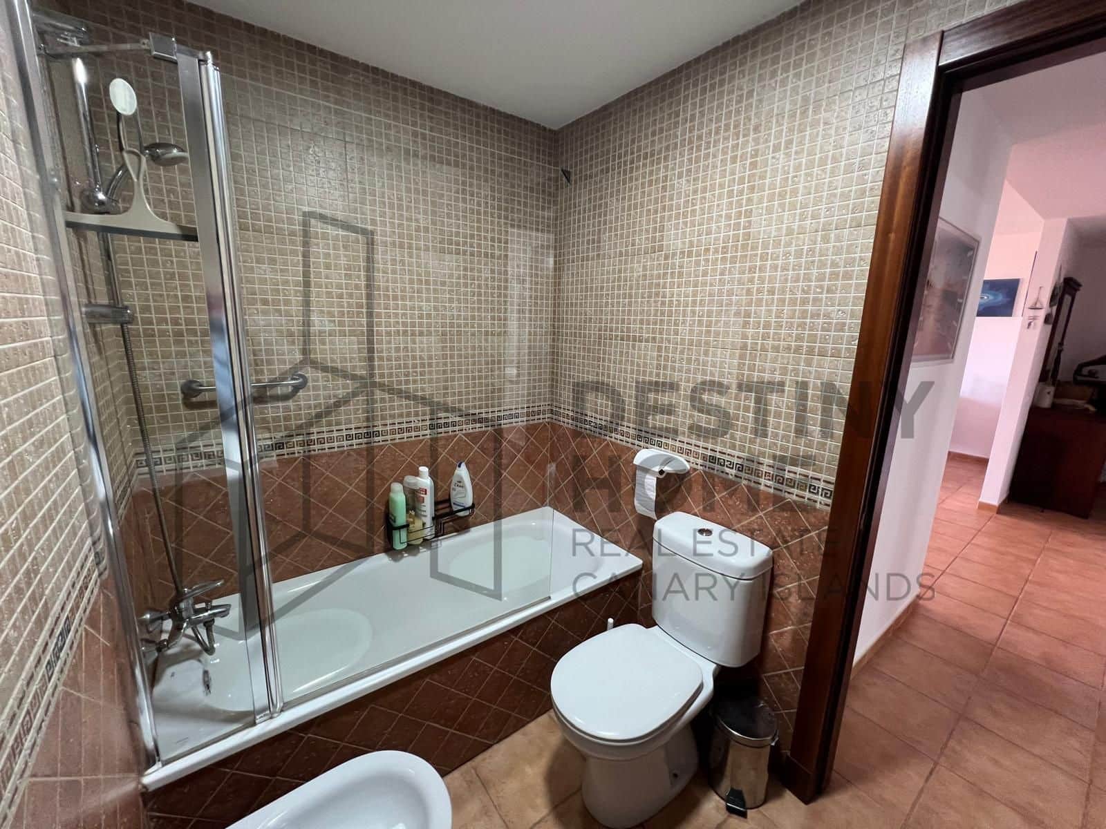 Apartamento de 2 habitaciones en Corralejo en venta con piscina garaje - 249.000 € (Ref: 8985517)