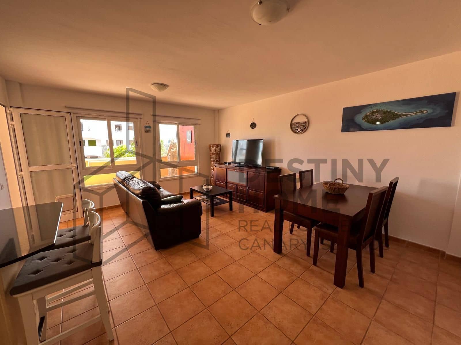 2 soverom Leilighet til salgs i Corralejo med svømmebasseng garasje - € 249 000 (Ref: 8985517)