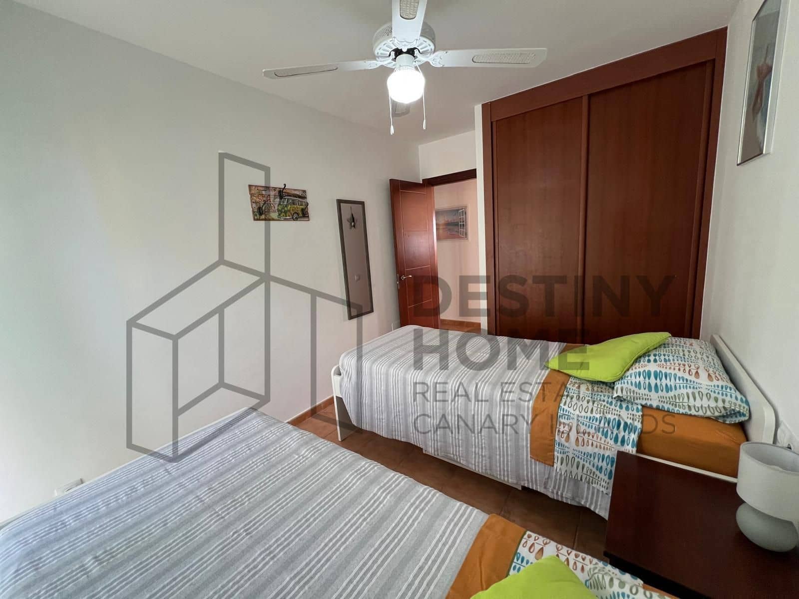 Apartamento de 2 habitaciones en Corralejo en venta con piscina garaje - 249.000 € (Ref: 8985517)