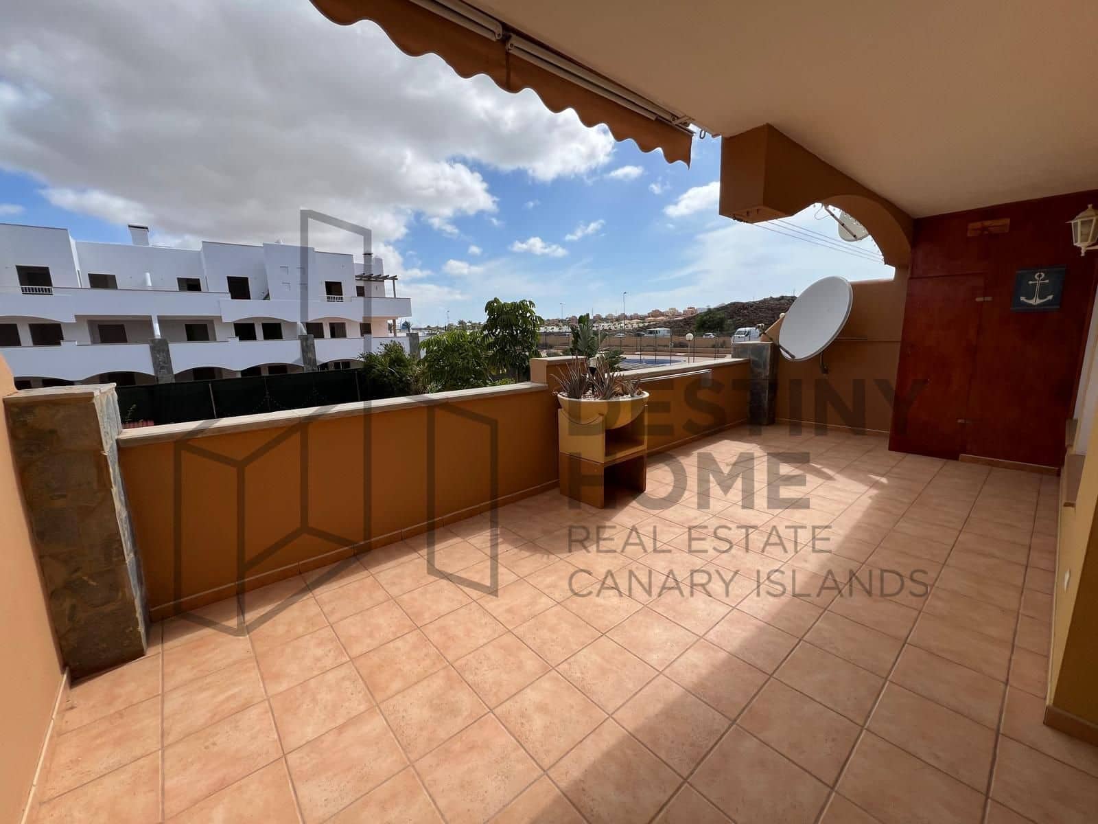 Apartamento de 2 habitaciones en Corralejo en venta con piscina garaje - 249.000 € (Ref: 8985517)