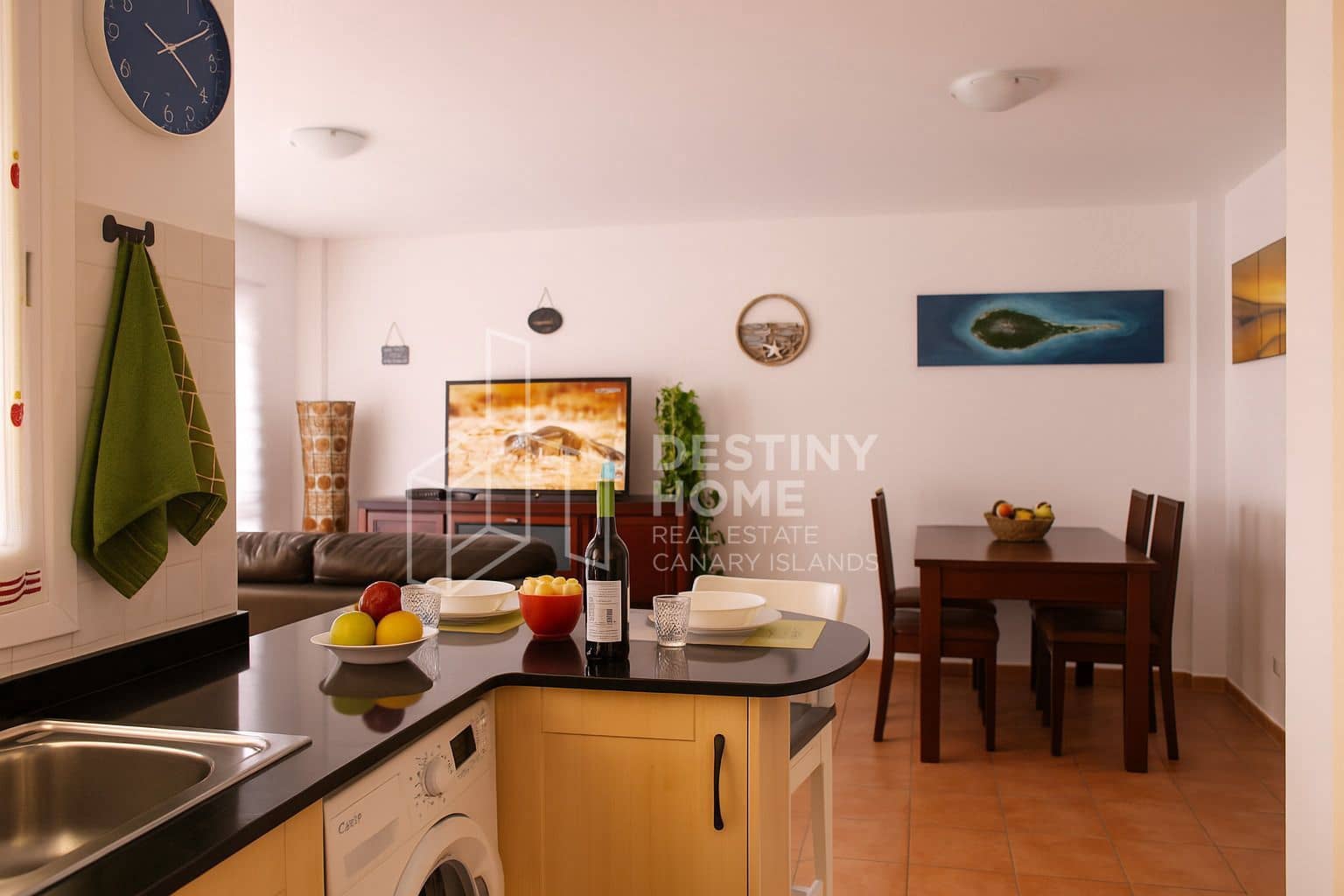 Apartamento de 2 habitaciones en Corralejo en venta con piscina garaje - 249.000 € (Ref: 8985517)