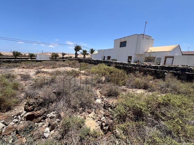 Terre non Aménagée à vendre à Lajares, La Oliva - 249 000 € (Ref: 9007367)