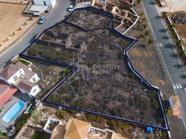 Undeveloped Land for sale in Lajares, La Oliva - € 249,000 (Ref: 9007367)