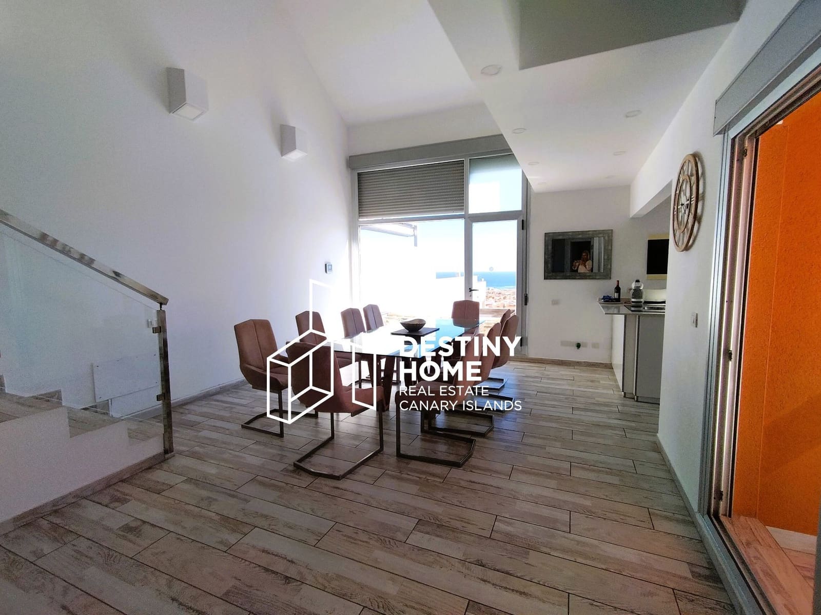 5 soveværelse Villa til salg i Caleta de Fuste med swimmingpool garage - € 655.000 (Ref: 9007369)