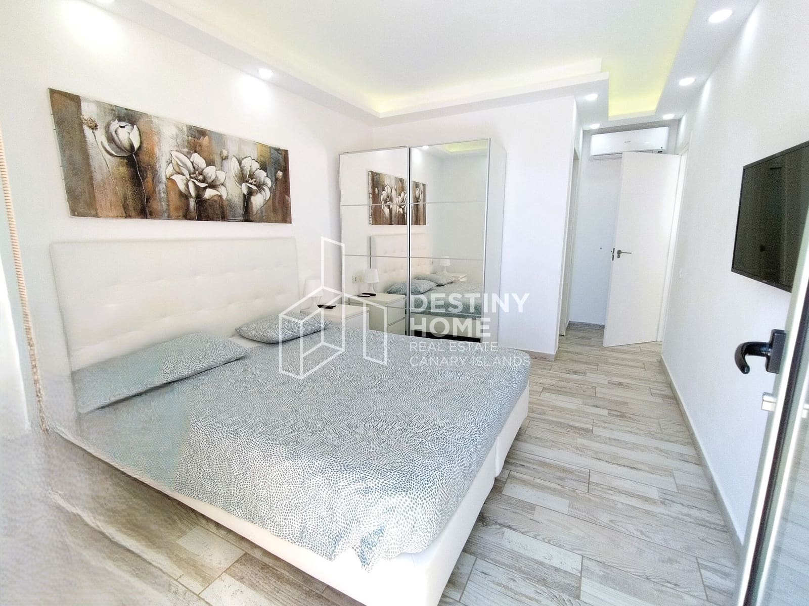 5 soveværelse Villa til salg i Caleta de Fuste med swimmingpool garage - € 655.000 (Ref: 9007369)