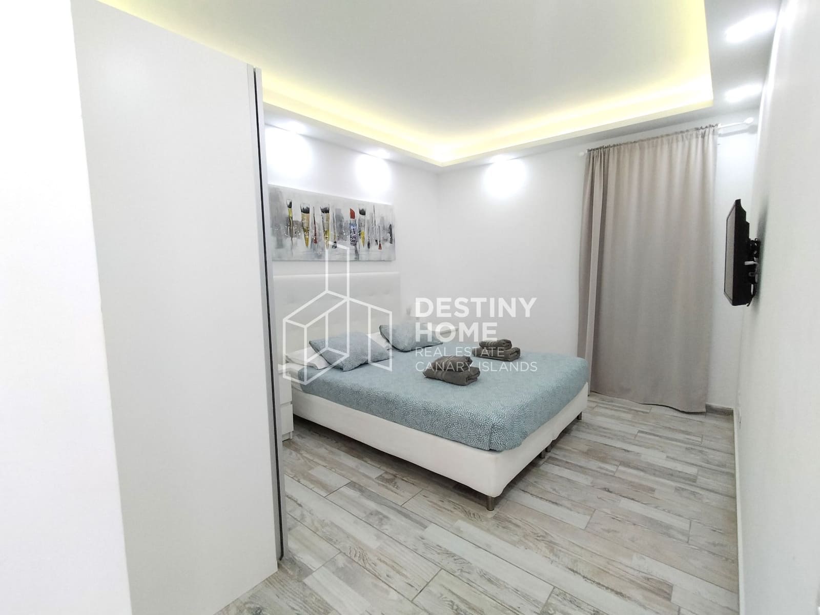 5 soveværelse Villa til salg i Caleta de Fuste med swimmingpool garage - € 655.000 (Ref: 9007369)