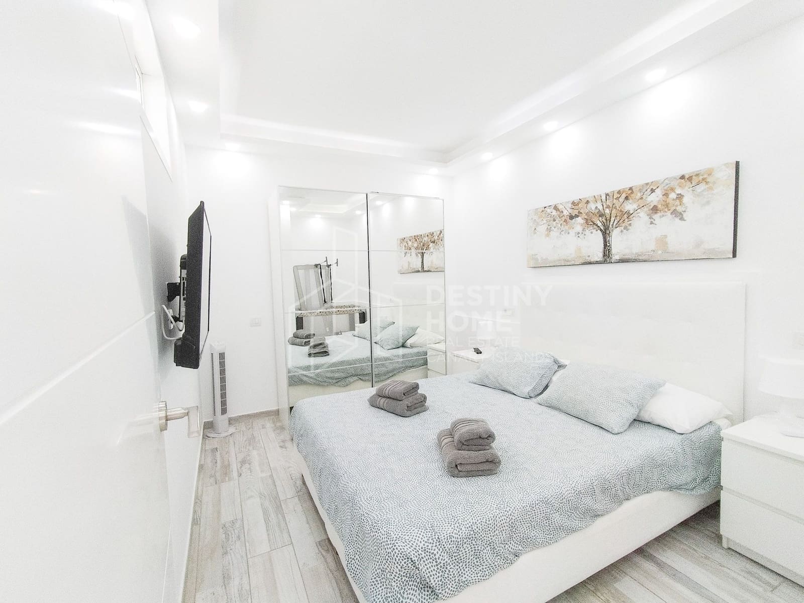 5 soverom Villa til salgs i Caleta de Fuste med svømmebasseng garasje - € 655 000 (Ref: 9007369)