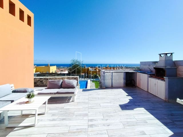5 quarto Moradia para venda em Caleta de Fuste, Antigua com piscina garagem - 655 000 € (Ref: 9007369)