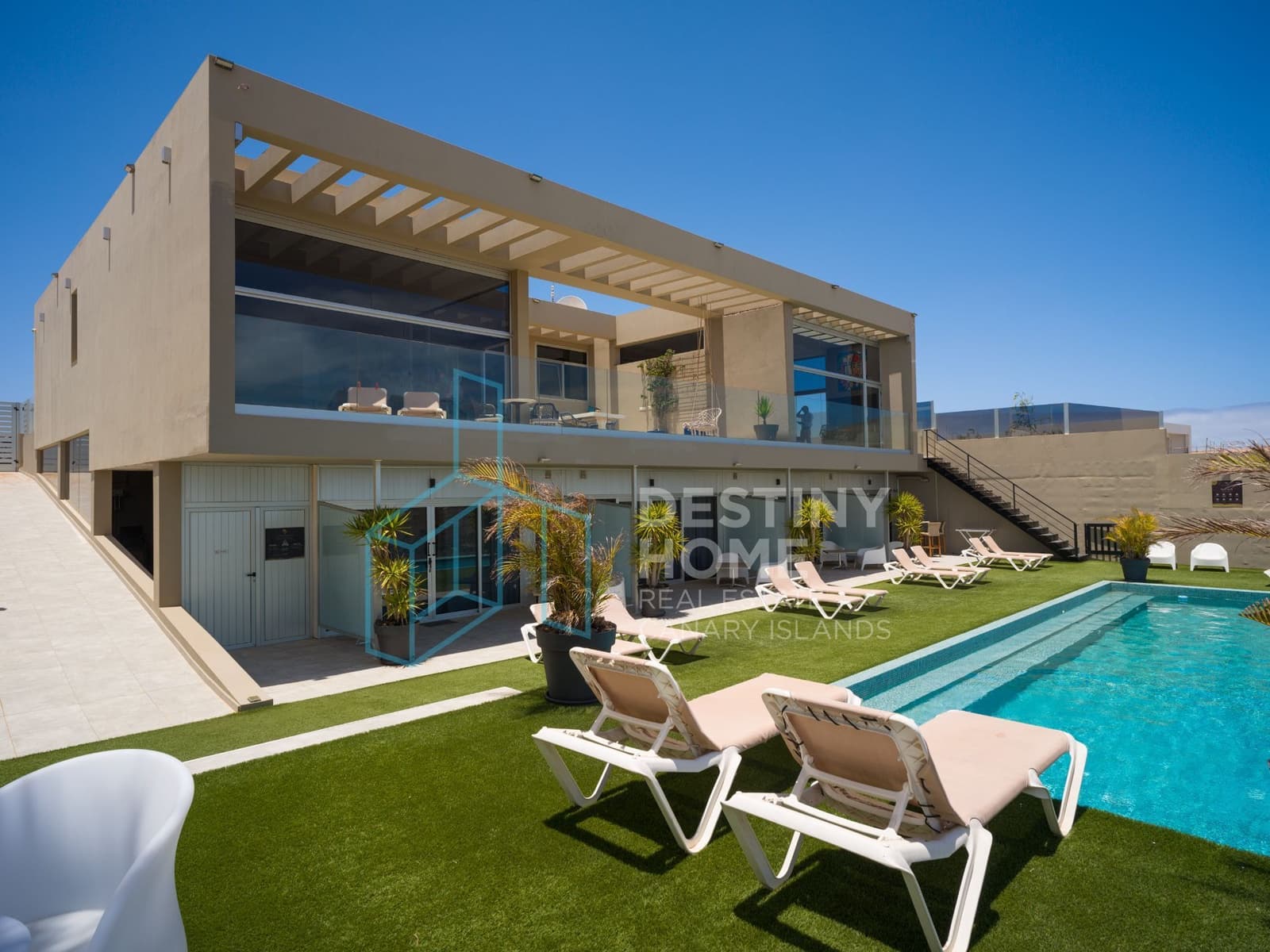 9 camera da letto Villa in vendita in Corralejo con piscina garage - 1.800.000 € (Rif: 9029442)