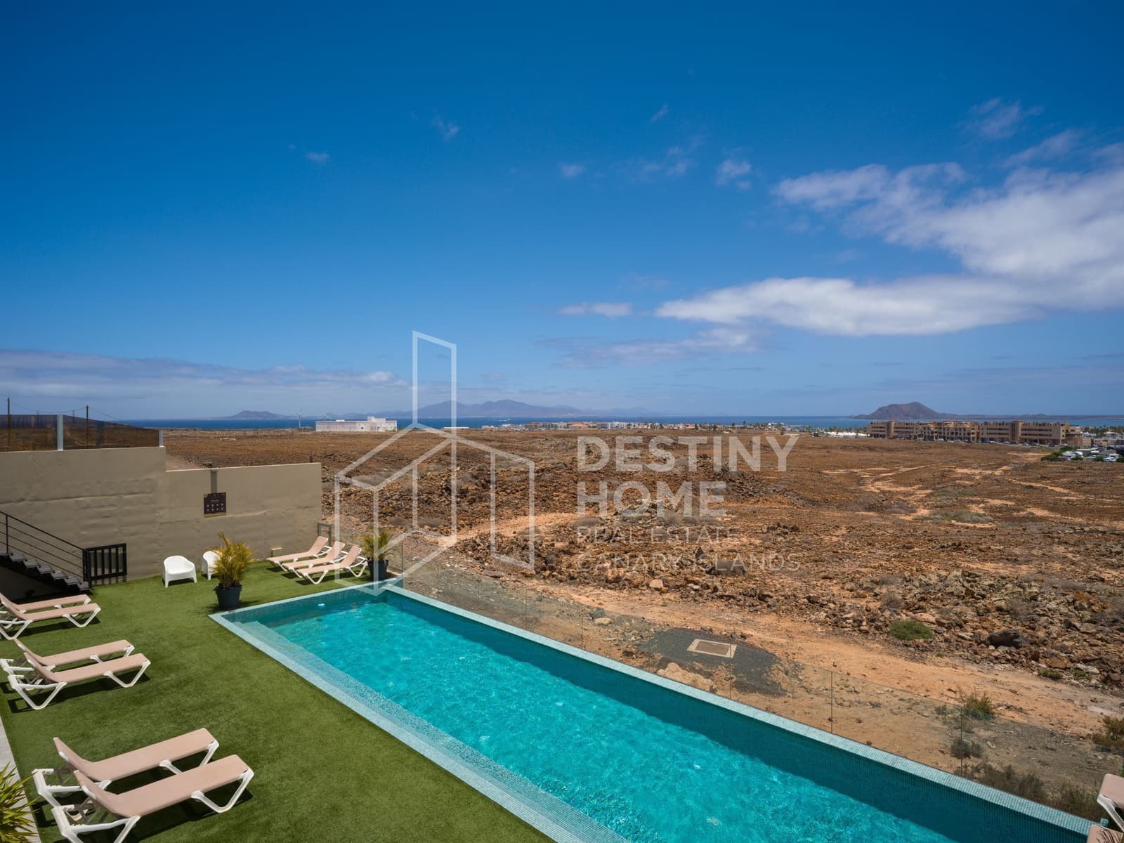 9 camera da letto Villa in vendita in Corralejo con piscina garage - 1.800.000 € (Rif: 9029442)