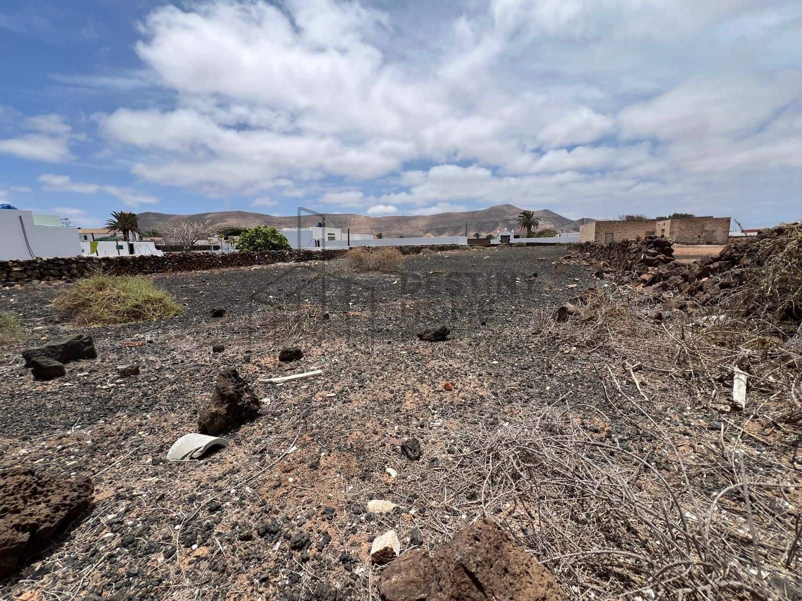 Byggegrund til salg i La Oliva - € 300.000 (Ref: 9036321)