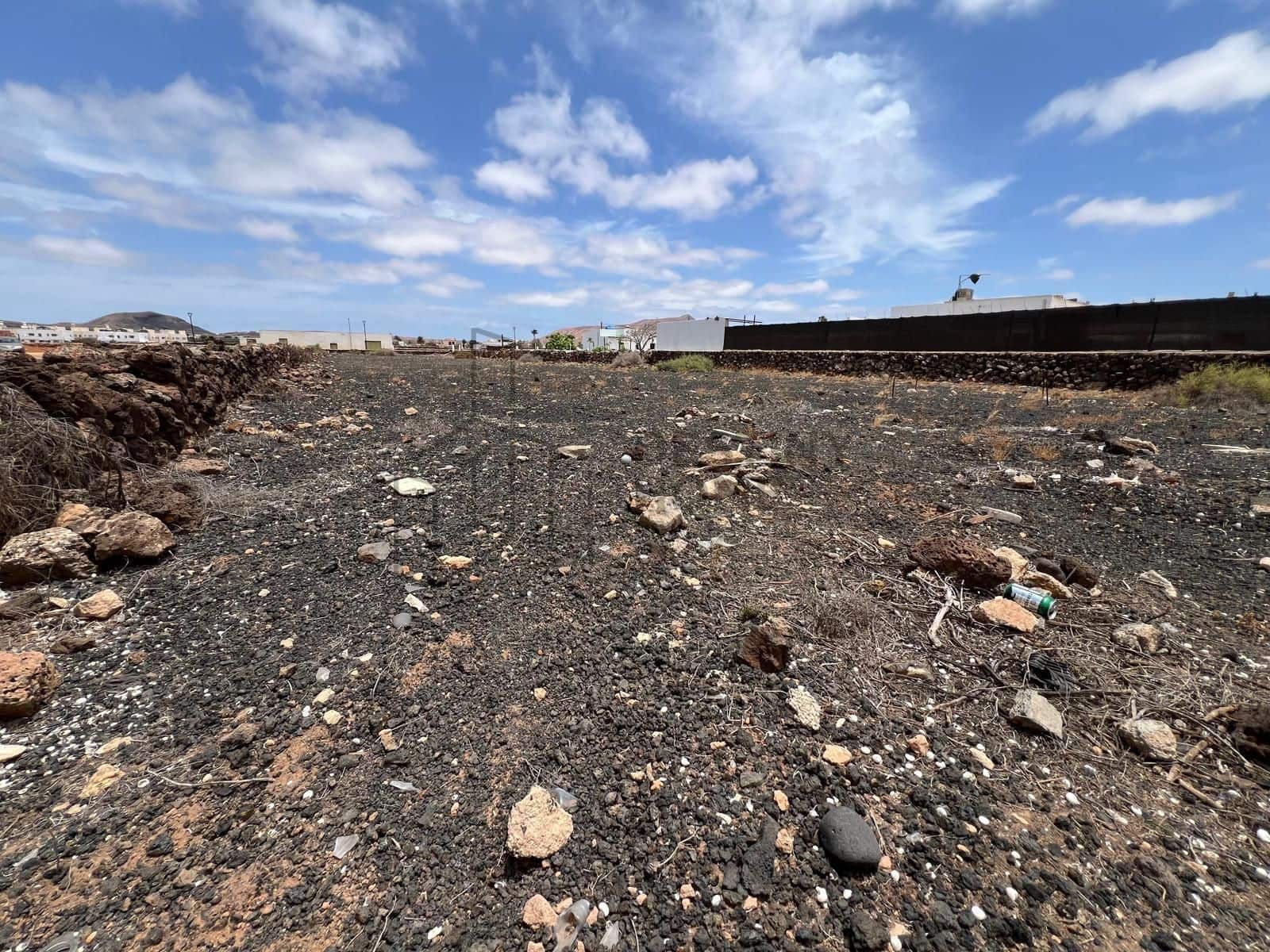 Byggegrund til salg i La Oliva - € 300.000 (Ref: 9036321)