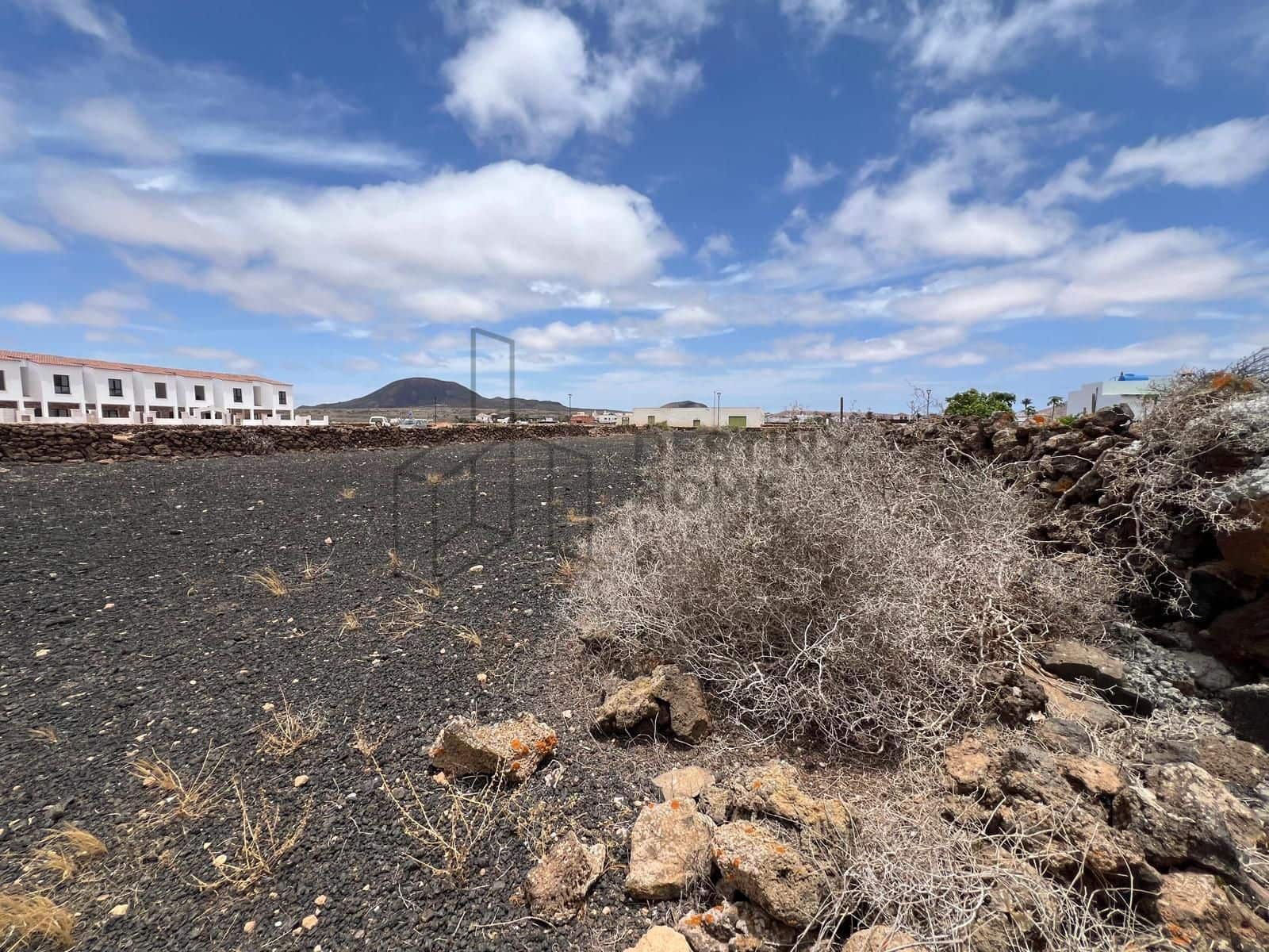 Byggegrund til salg i La Oliva - € 300.000 (Ref: 9036321)