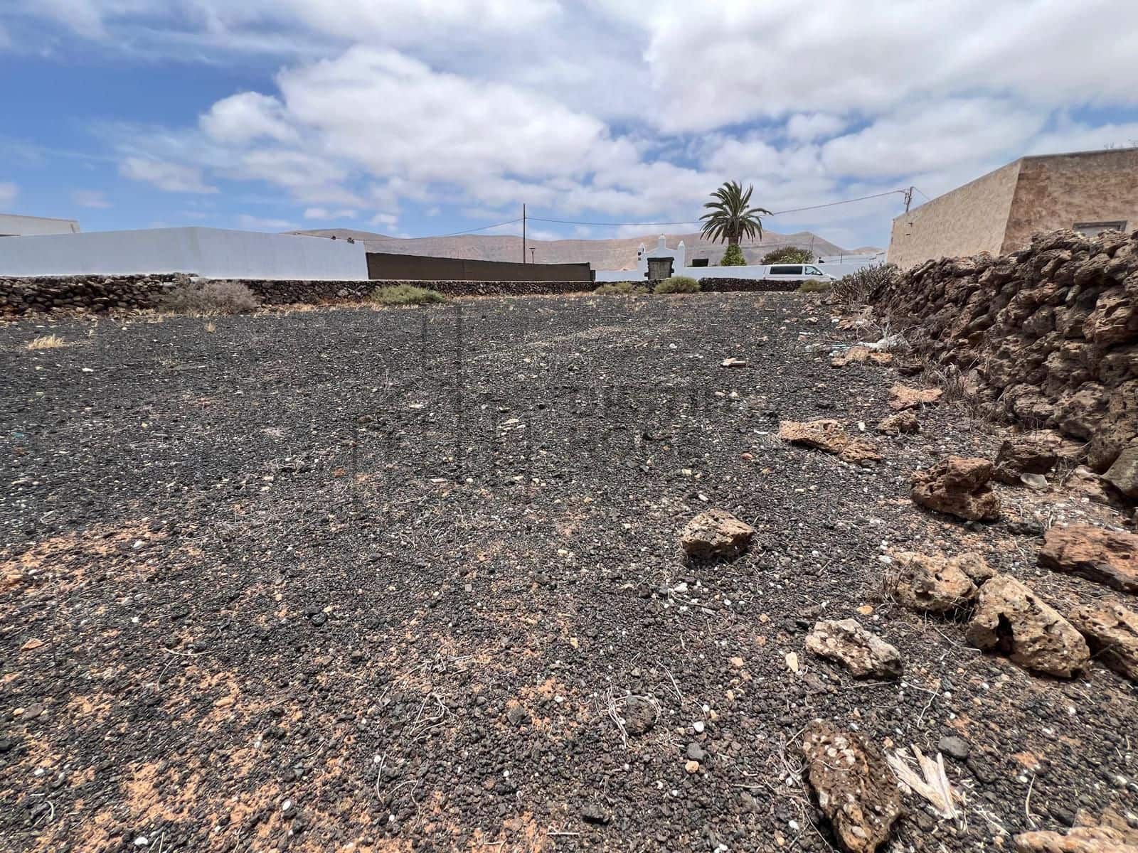 Byggegrund til salg i La Oliva - € 300.000 (Ref: 9036321)