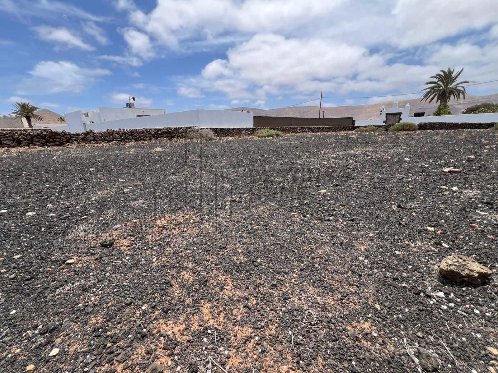 Byggegrund til salg i La Oliva - € 300.000 (Ref: 9036321)