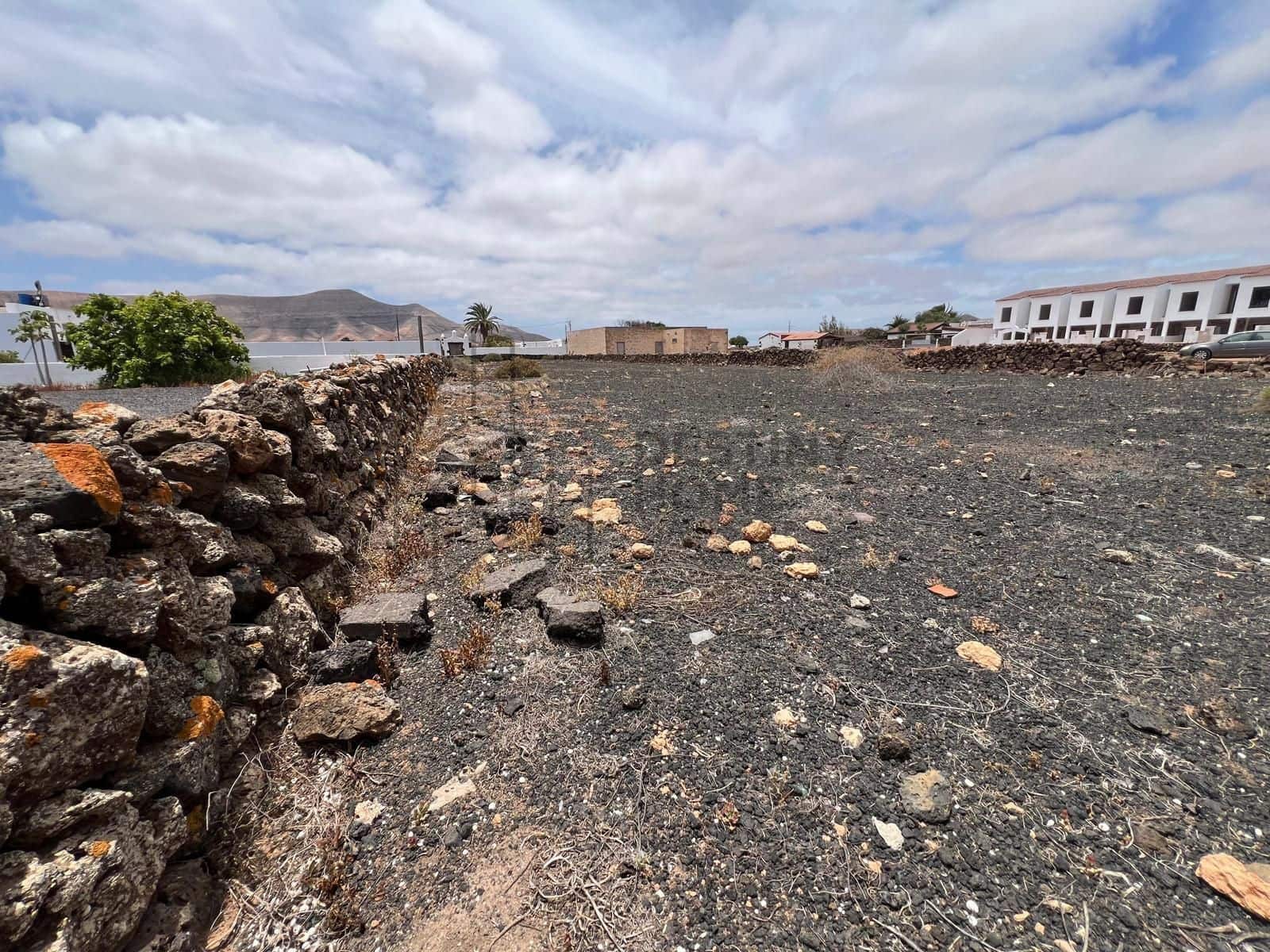 Byggegrund til salg i La Oliva - € 300.000 (Ref: 9036321)