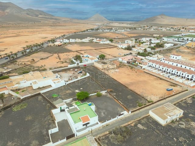 Byggegrund til salg i La Oliva - € 300.000 (Ref: 9036321)